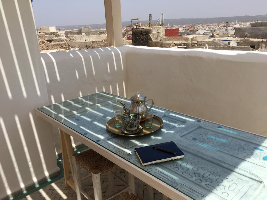 Daranur Hotel Есувейра Екстериор снимка