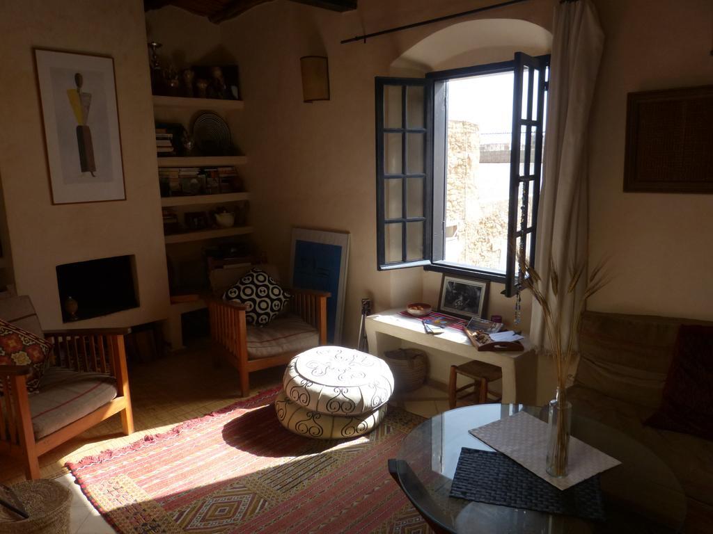Daranur Hotel Есувейра Екстериор снимка